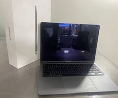 MacBook Air Retina 13" 2020